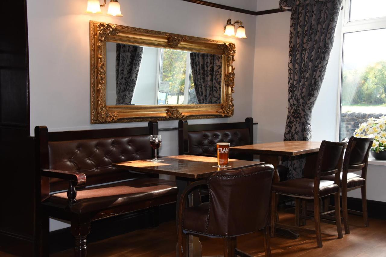 The Llanelwedd Arms Hotel Builth Wells Exteriör bild