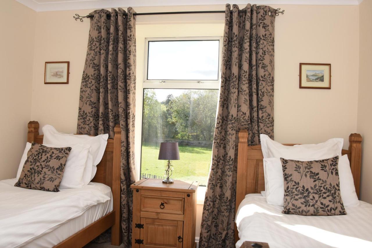 The Llanelwedd Arms Hotel Builth Wells Exteriör bild