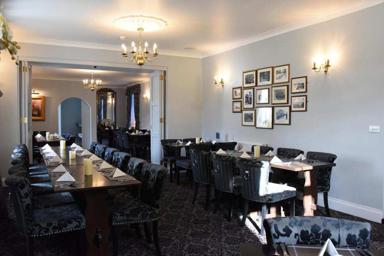 The Llanelwedd Arms Hotel Builth Wells Exteriör bild