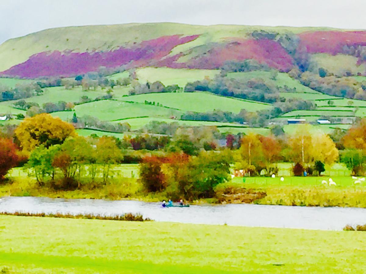 The Llanelwedd Arms Hotel Builth Wells Exteriör bild